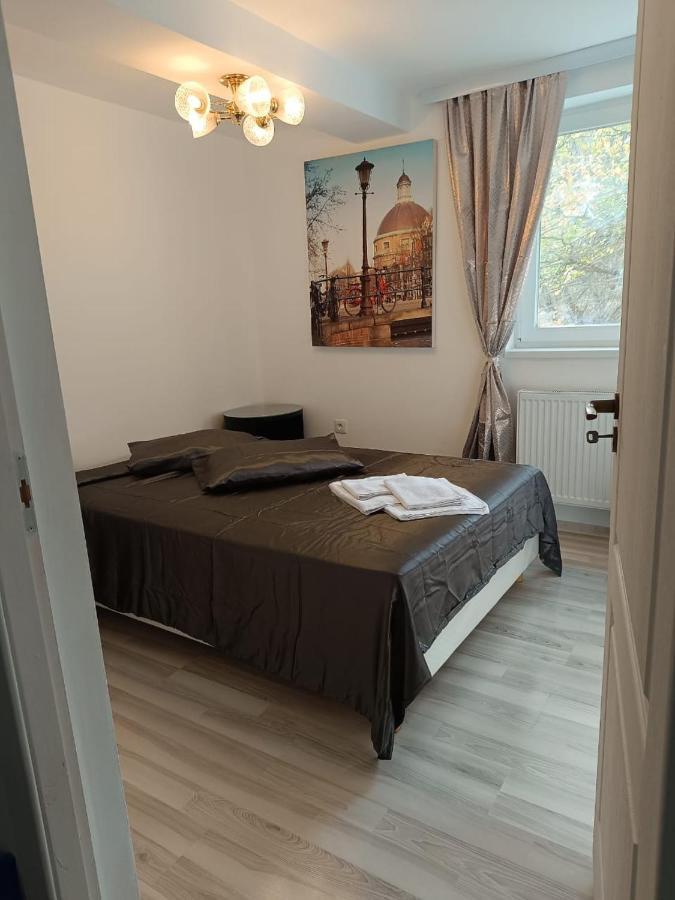 Viv Rosetti Hotel Iasi Eksteriør billede